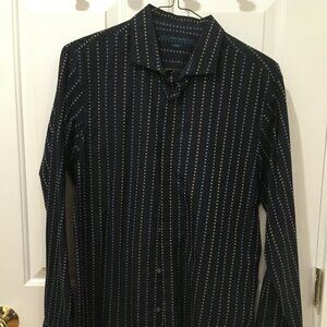 Perry Ellis Slim Fit long-sleeve button down L